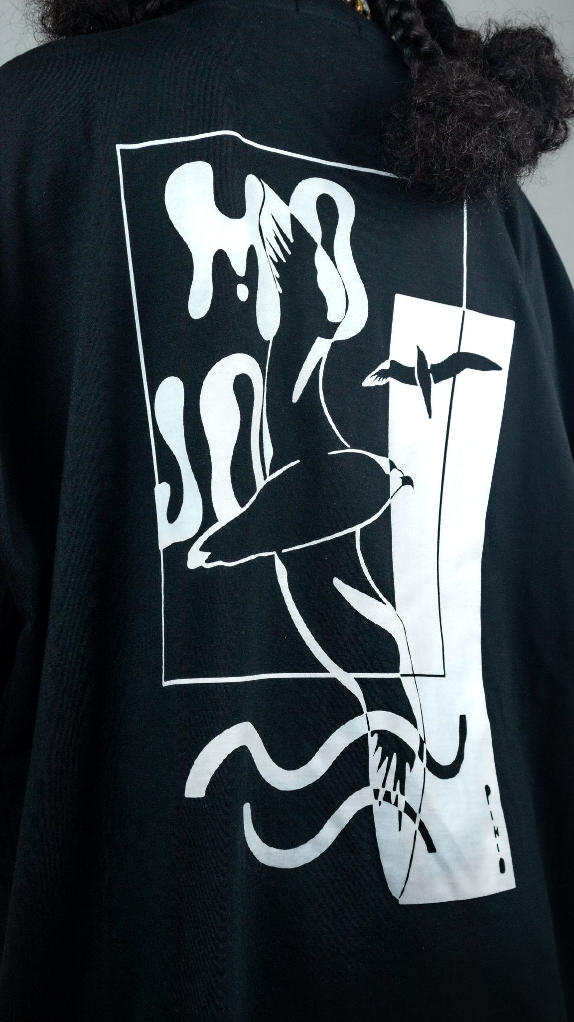 Tee-Shirt oversize noir by Pikio