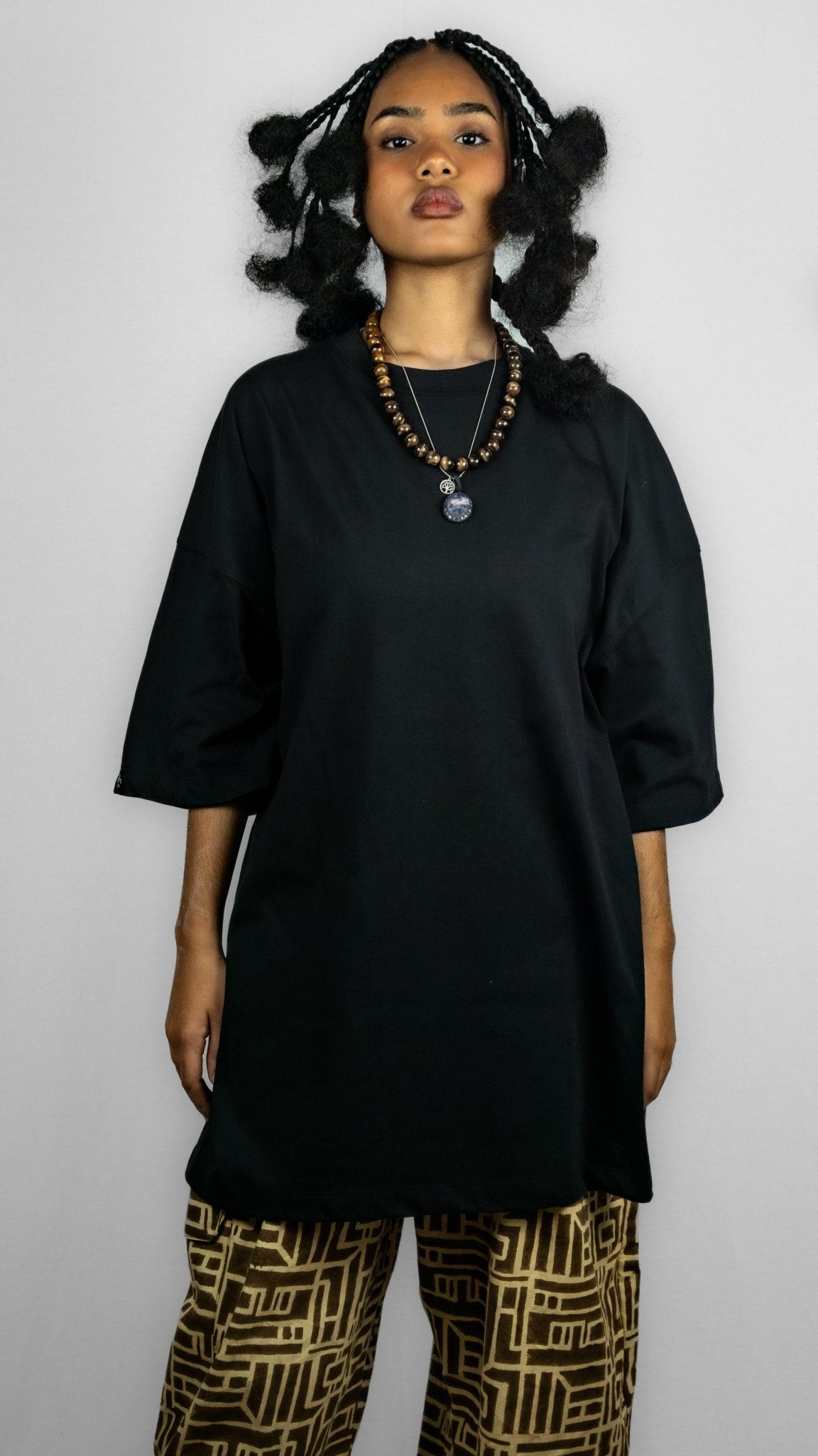 Tee-Shirt oversize noir by Pikio
